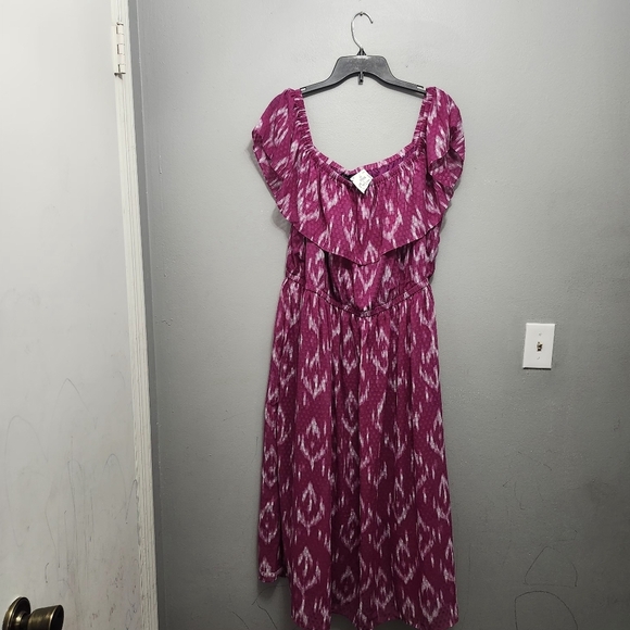 Lane Bryant women's midi dress size 22/24 pink and white new without tags